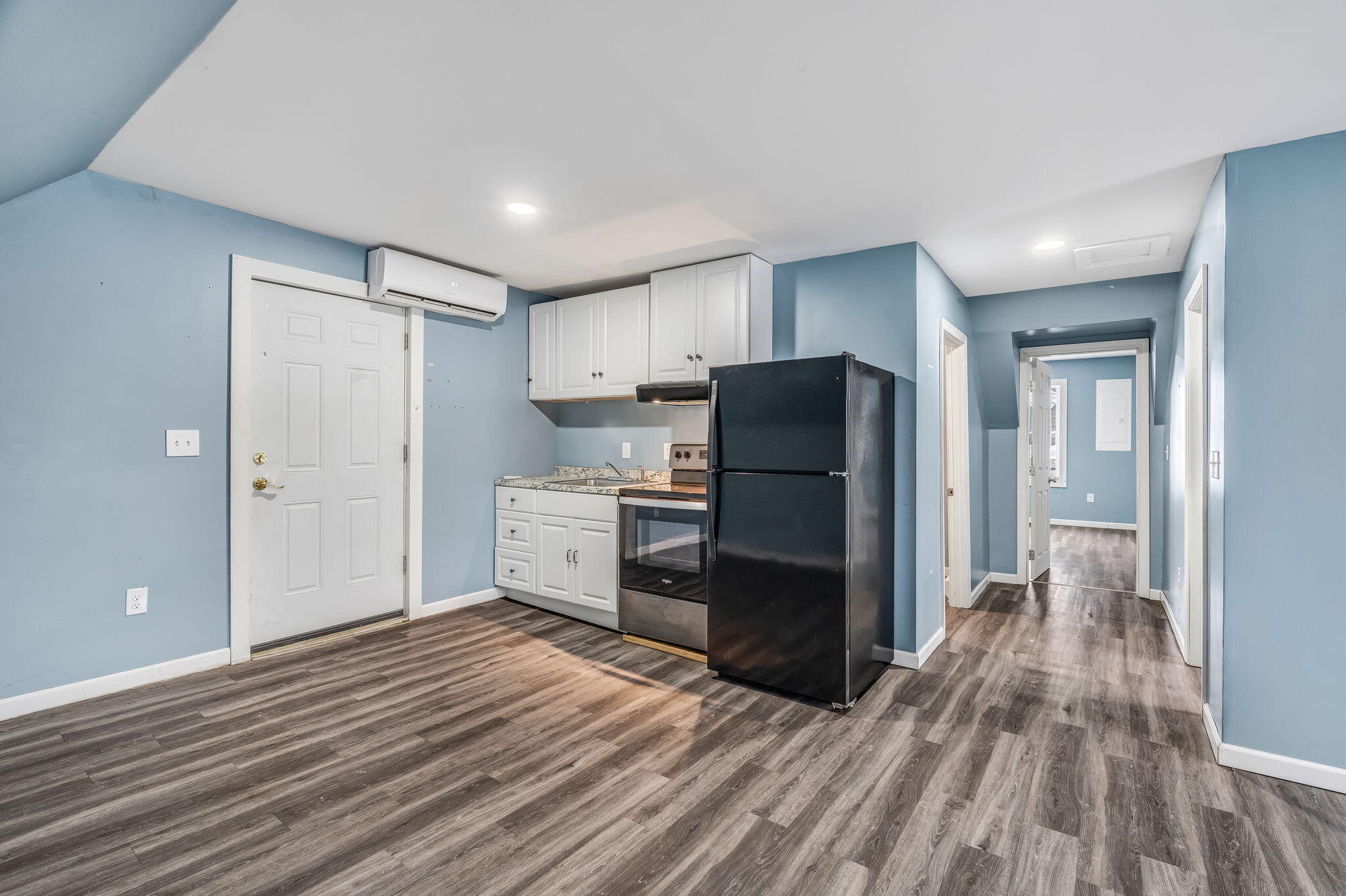 148 Spring Street Dexter, ME 04930 - Photo 4 of 54