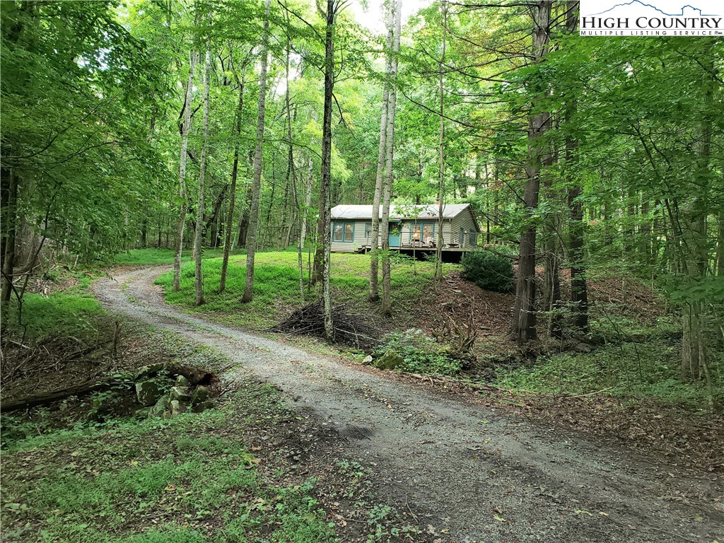 1485 Vanderpool Road Vilas, NC 28692 - Photo 29 of 38 Gallery Image 29