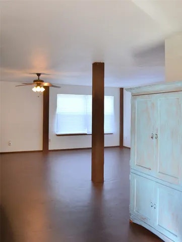 $795 | 1472 Lakeside Drive, Huntsville, TX 77320