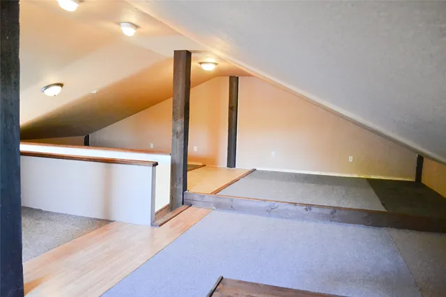 $795 | 1472 Lakeside Drive, Huntsville, TX 77320