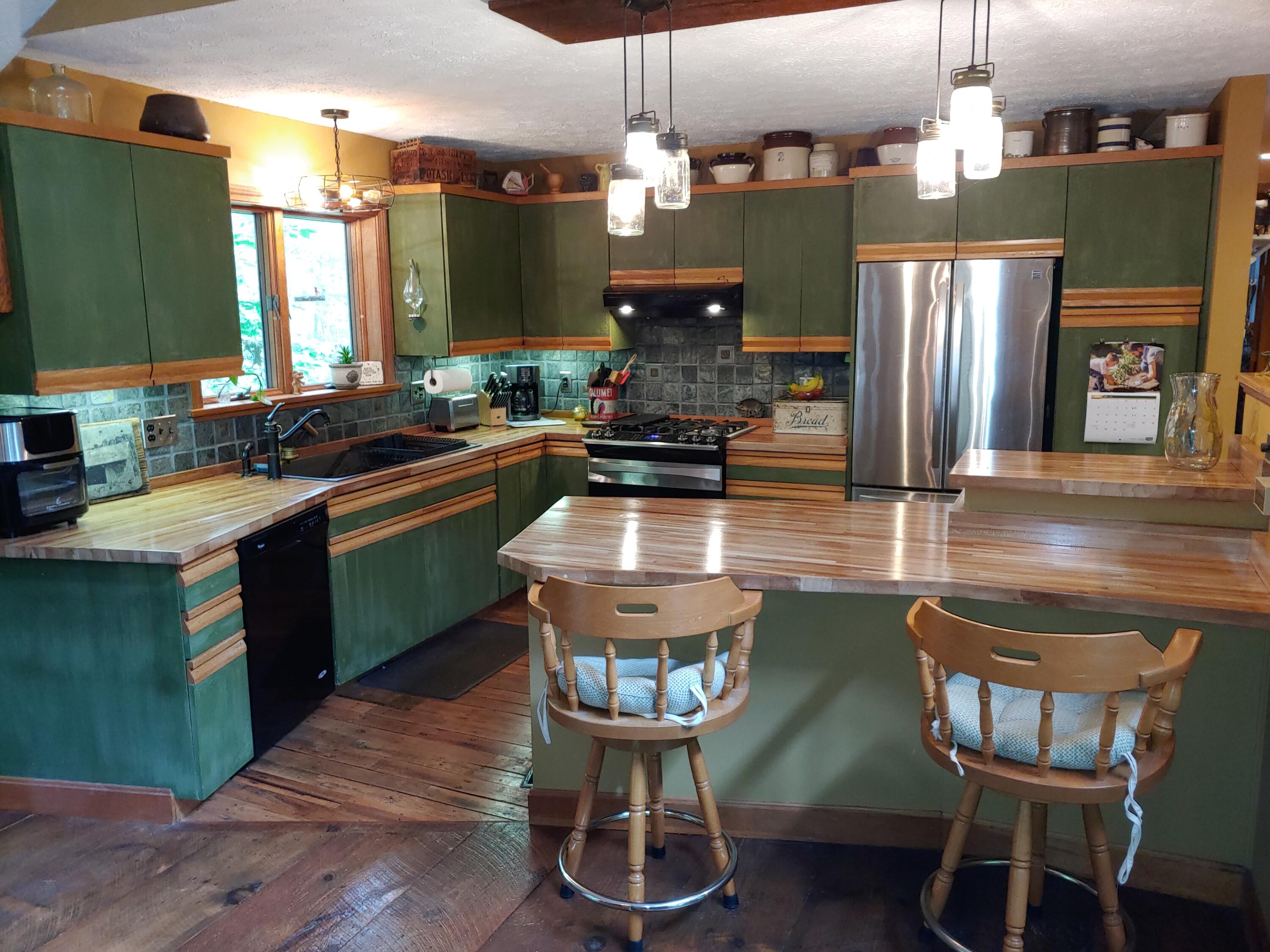 194 Shore Road Cape Neddick, ME 03902 - Photo 18 of 59 Kitchen