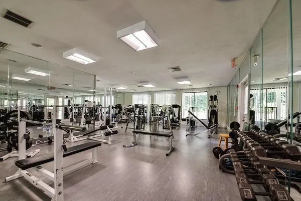 $2,375 | 59 Village Brook Lane, Unit 5, Natick, MA 01760