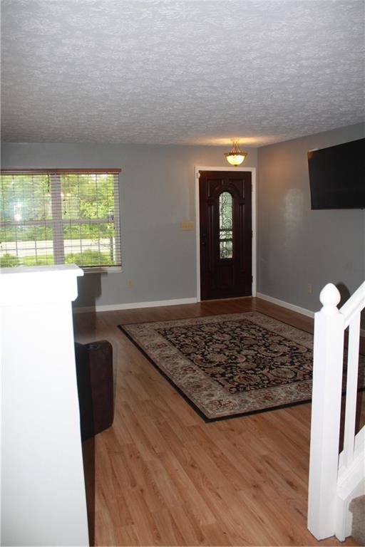 6712 Shanghai Road Indianapolis, IN 46278 - Photo 3 of 33 Gallery Image 3