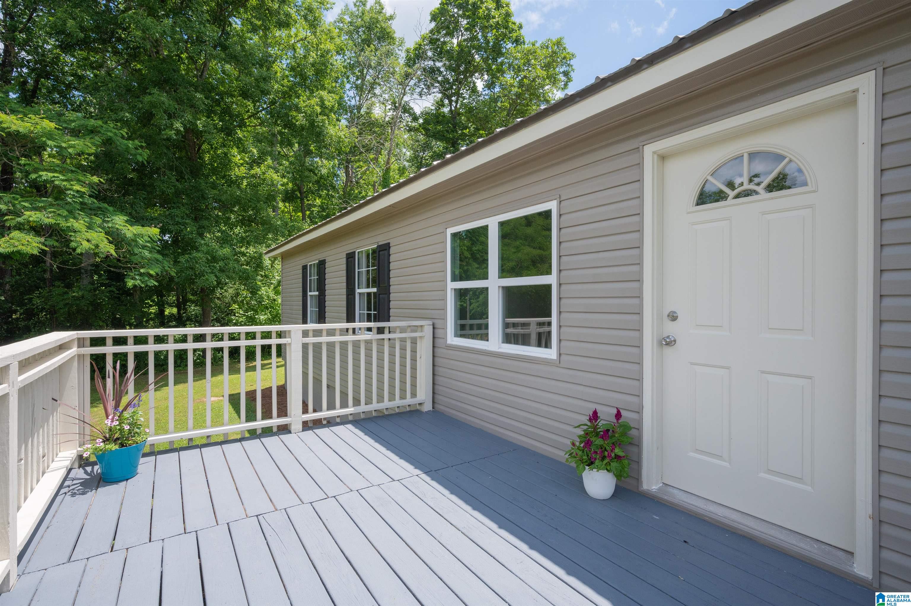 2553 Lay Springs Road Gadsden, AL 35904 - Photo 4 of 31