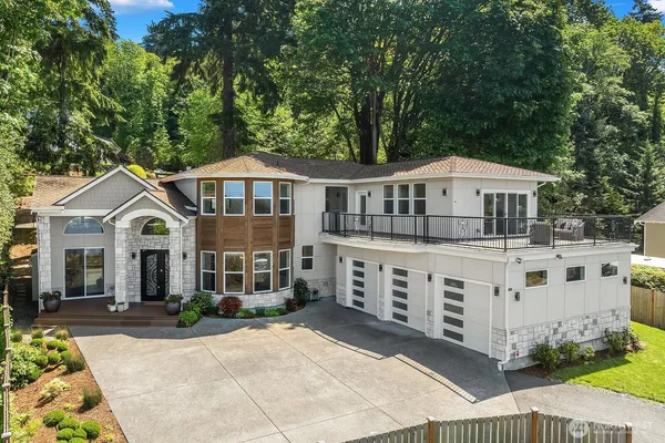 $1,590,000 | 28104 10th Avenue South, Des Moines, WA 98003
