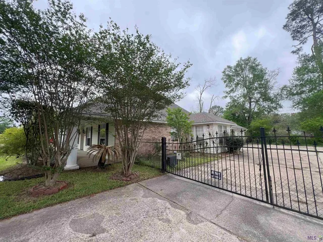 $2,450 | 7850 Greenwell Street, Baton Rouge, LA 70812