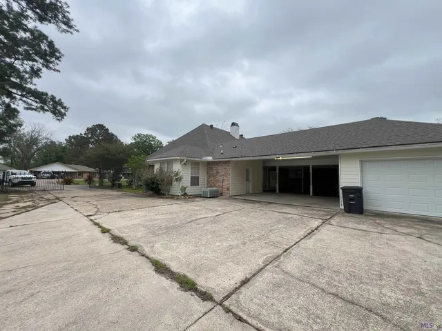 $2,450 | 7850 Greenwell Street, Baton Rouge, LA 70812