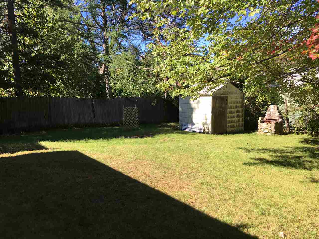 136 Melrose Street Manchester, NH 03109 - Photo 20 of 21