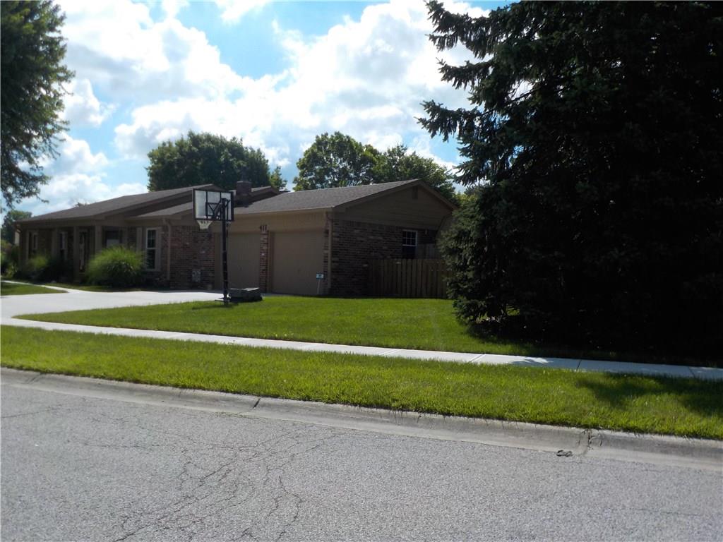 411 Dover Road Brownsburg, IN 46112 - Photo 2 of 2