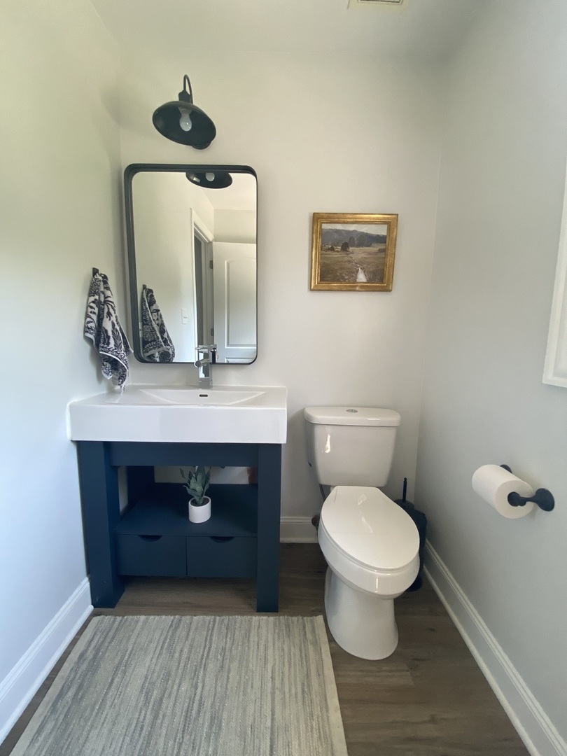 1900 Eagle Circle New Lenox, IL 60451 - Photo 9 of 16 a bathroom with a toilet and a mirror
