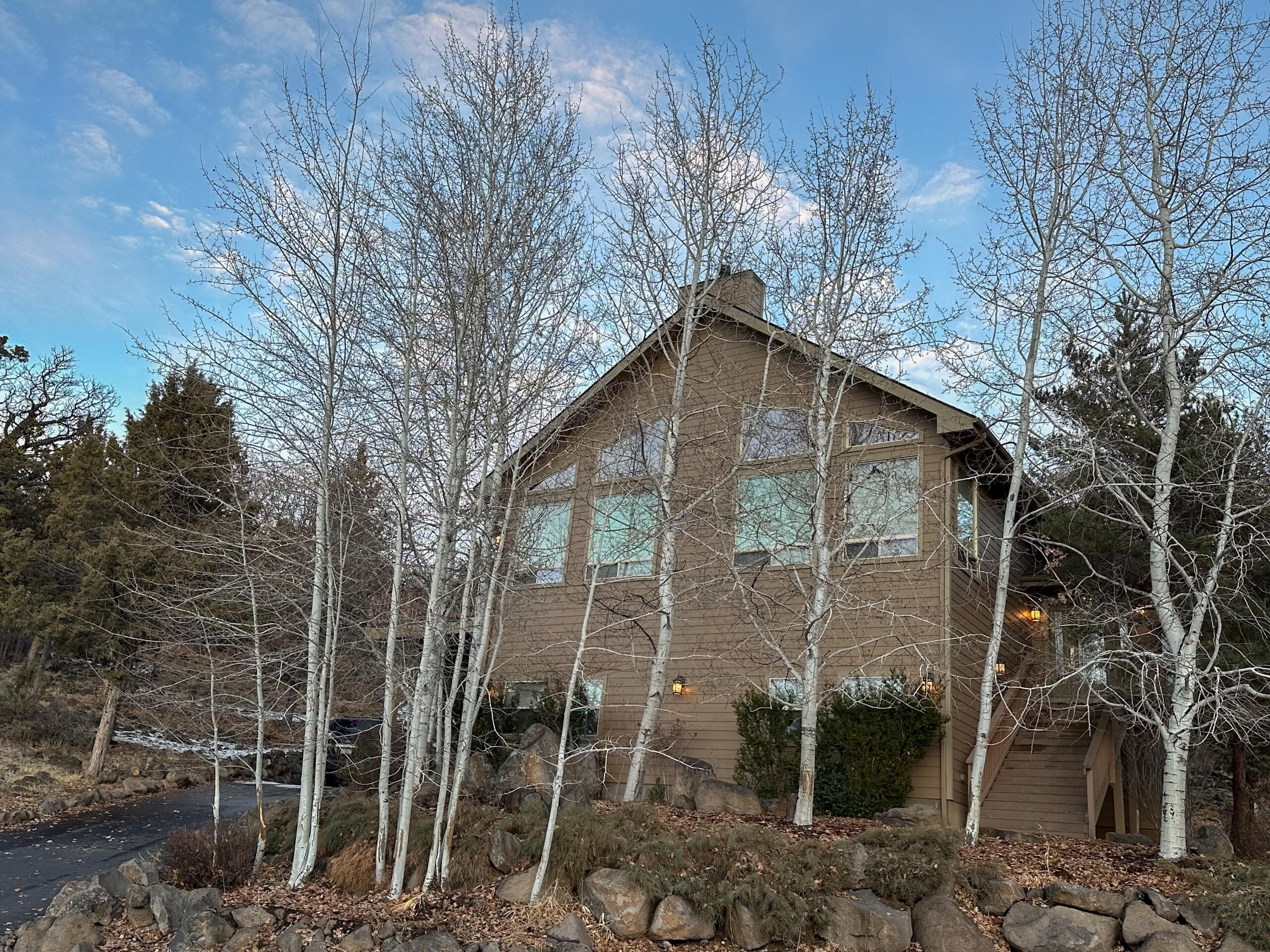 9751 Kestrel Road Klamath Falls, OR 97601 - Photo 4 of 67 IMG_5592