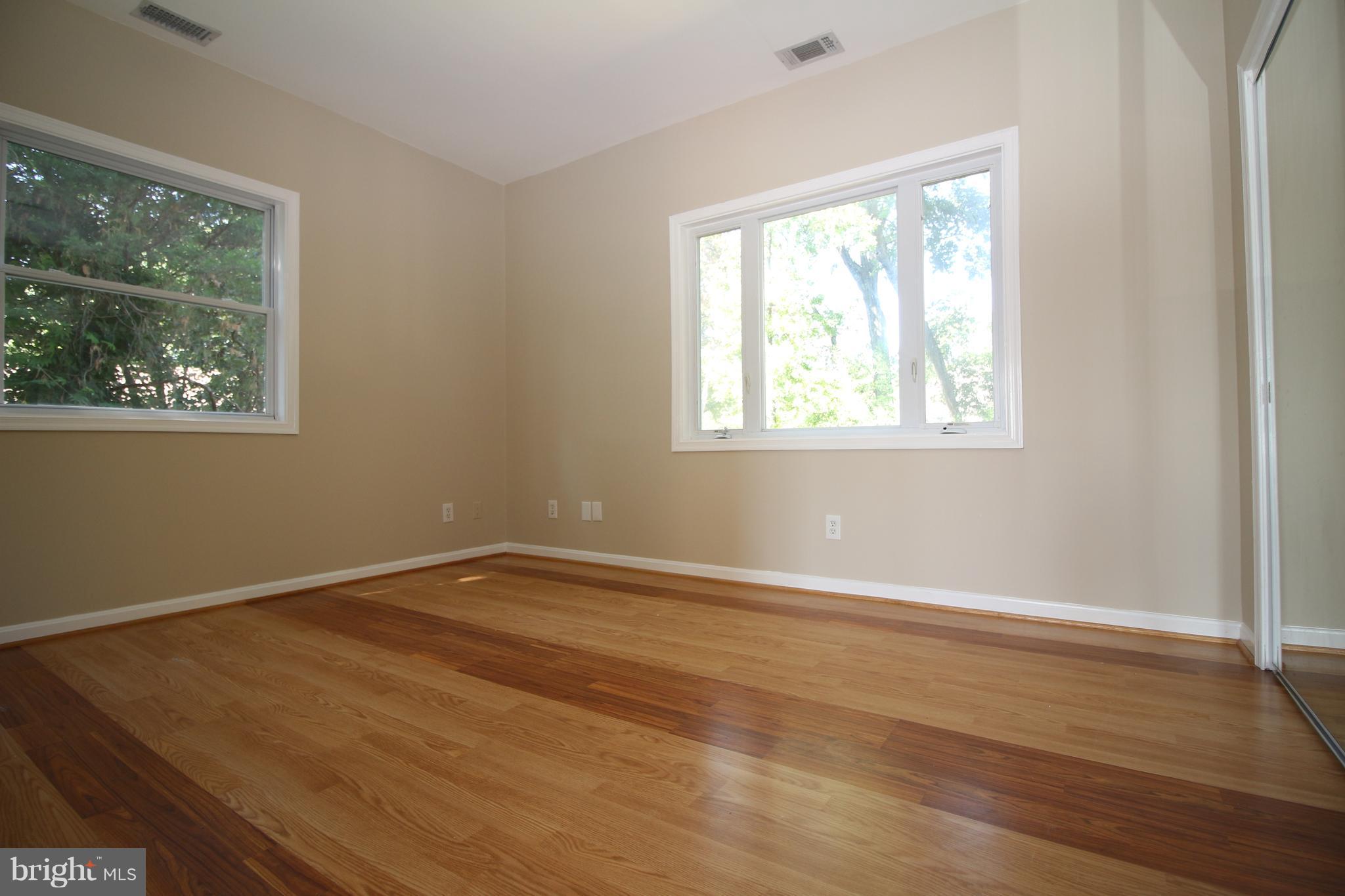 5216 Franconia Road Alexandria, VA 22310 - Photo 20 of 29 Bedroom