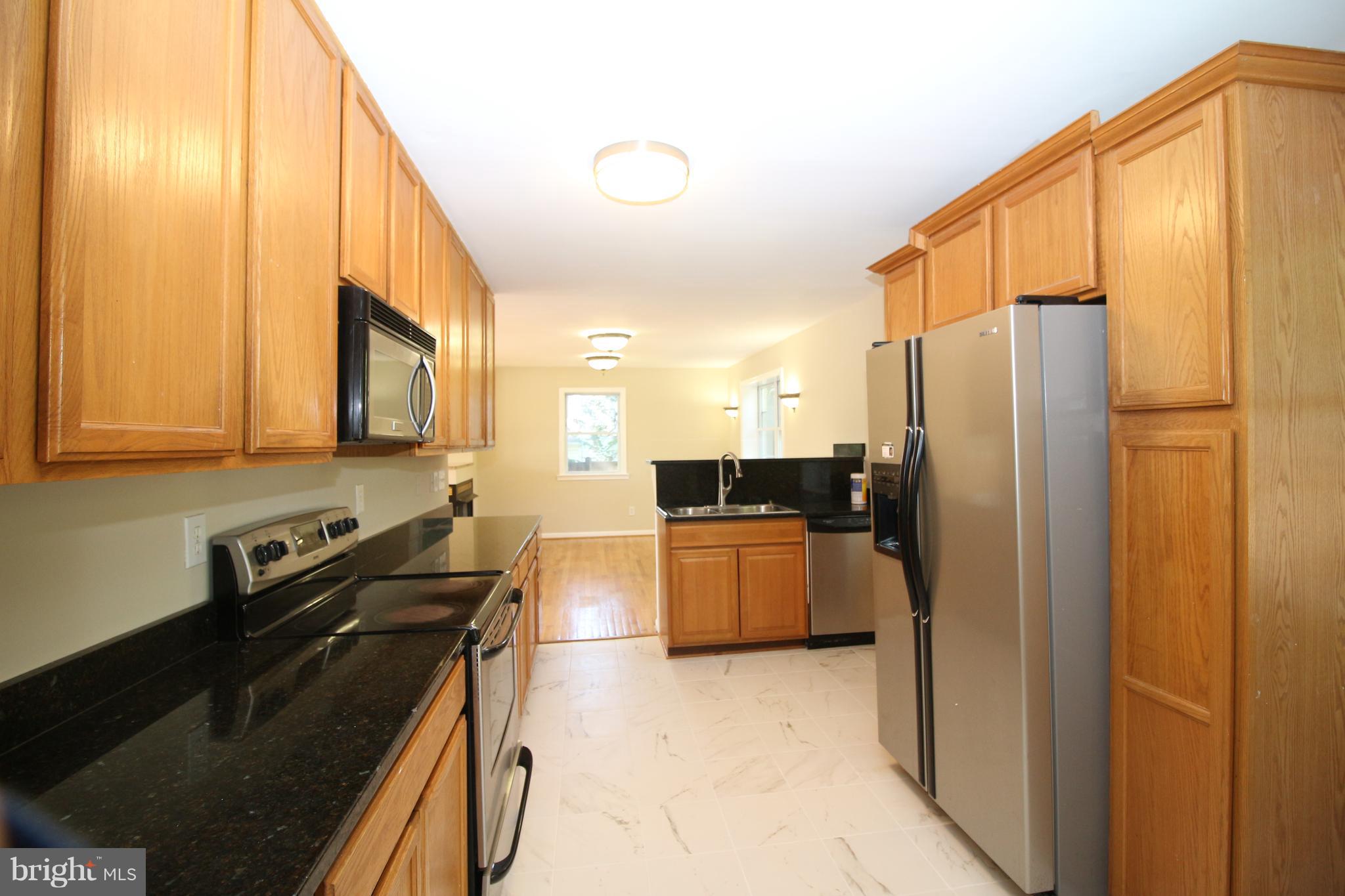 5216 Franconia Road Alexandria, VA 22310 - Photo 8 of 29 Kitchen