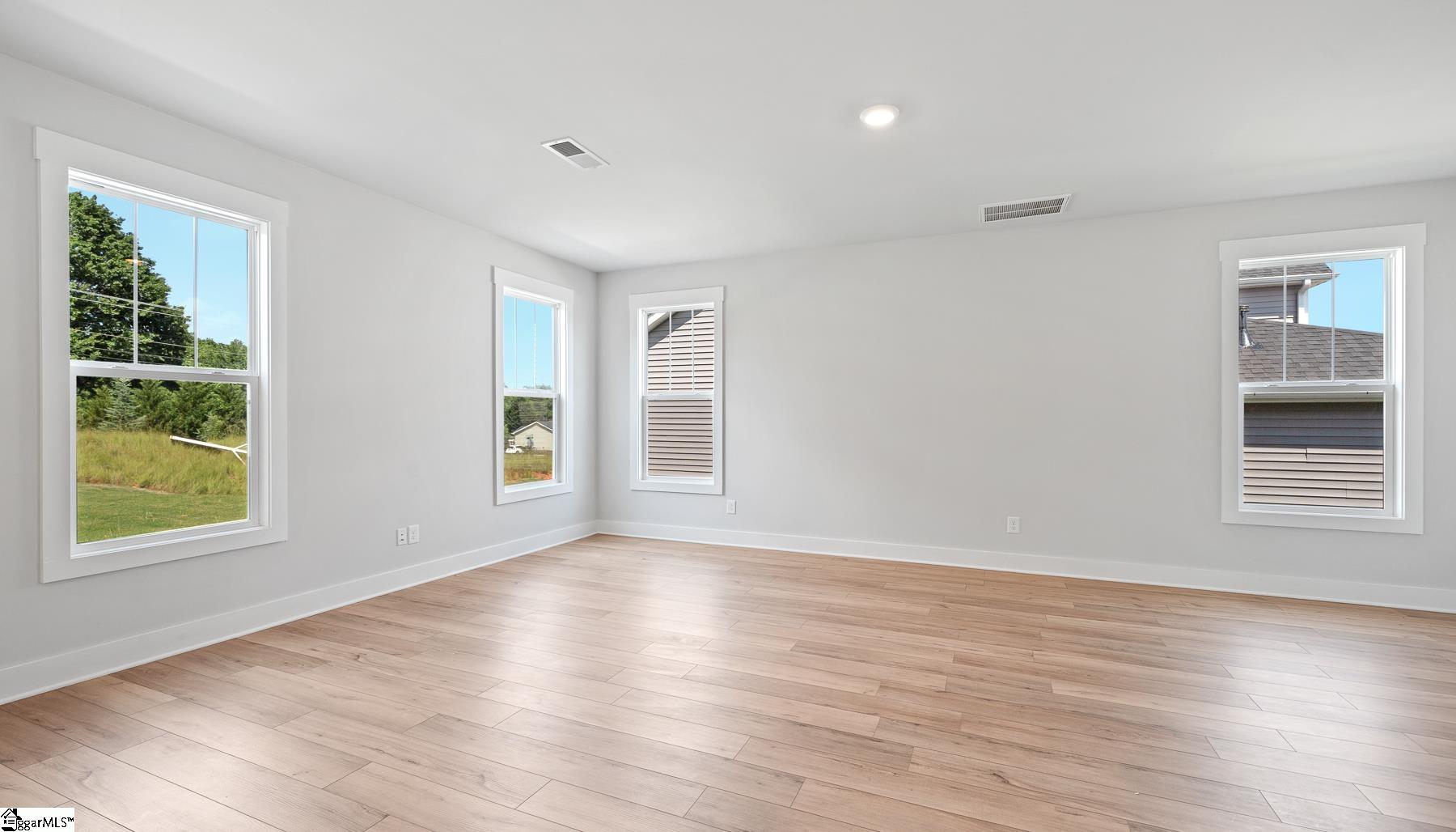808 Redmill Lane Duncan, SC 29334 - Photo 10 of 30 Gallery Image 10