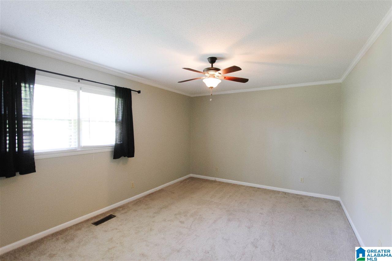 1016 Sand Rock Road Anniston, AL 36207 - Photo 12 of 33