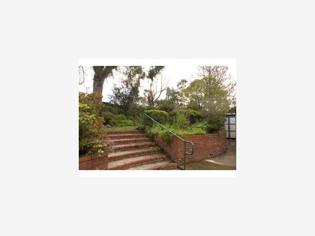 1633 Molitor Road Belmont, CA 94002 - Photo 3 of 6 a picture of a person