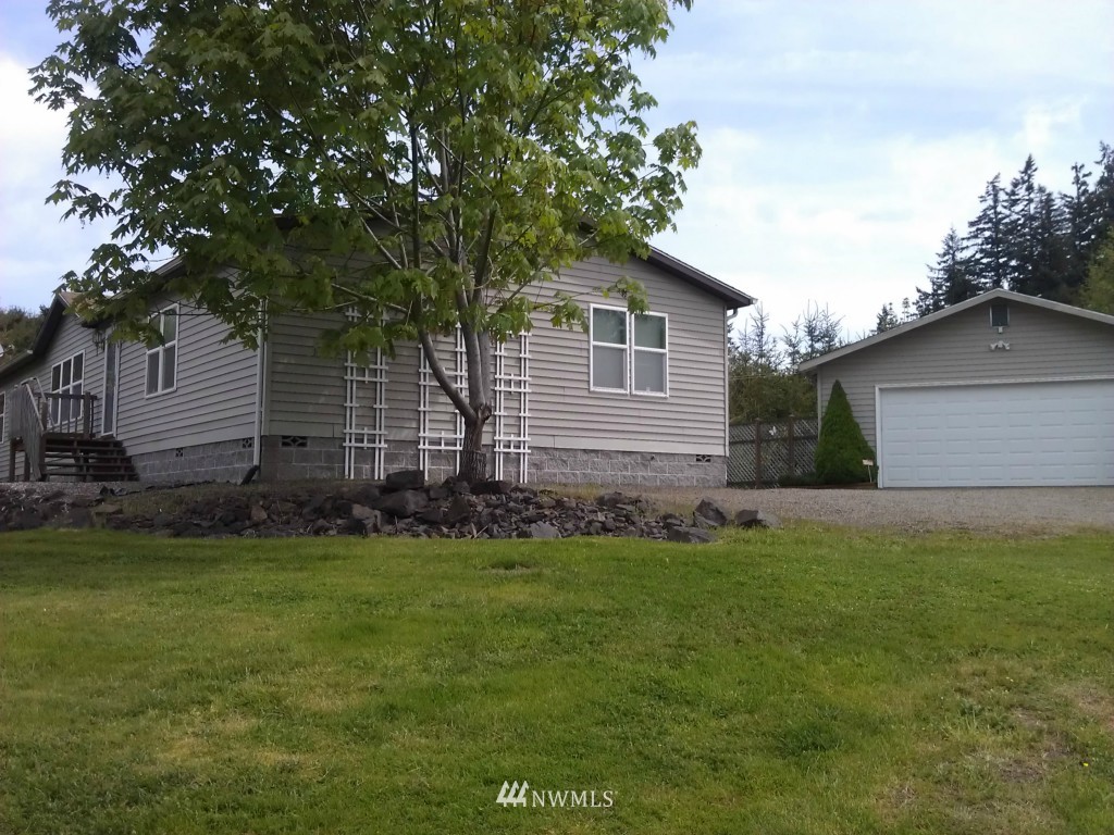 750 Headquarters Road Castle Rock, WA 98611 - Photo 1 of 16 Gallery Image 1