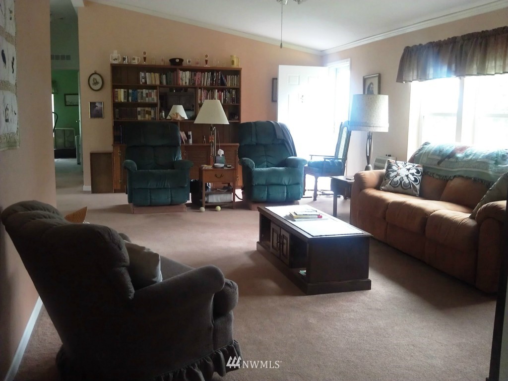 750 Headquarters Road Castle Rock, WA 98611 - Photo 6 of 16 Gallery Image 6