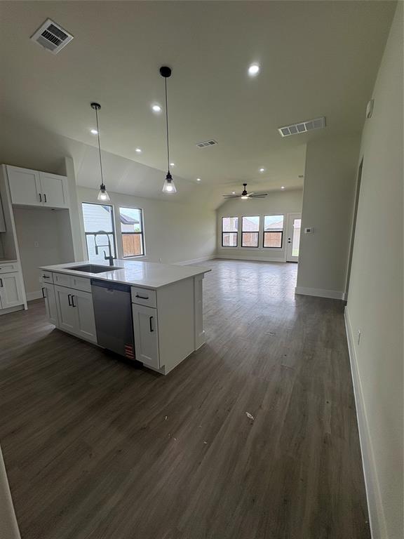209 Reliance Road Godley, TX 76044 - Photo 5 of 15
