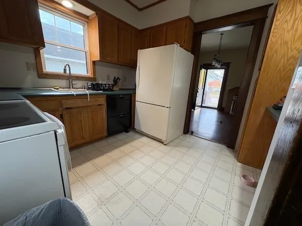 $274,900 | 610 South Michigan Street, Prairie du Chien, WI 53821