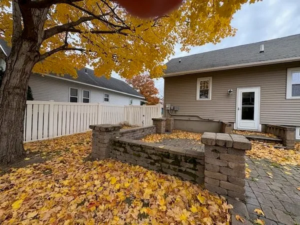 $274,900 | 610 South Michigan Street, Prairie du Chien, WI 53821