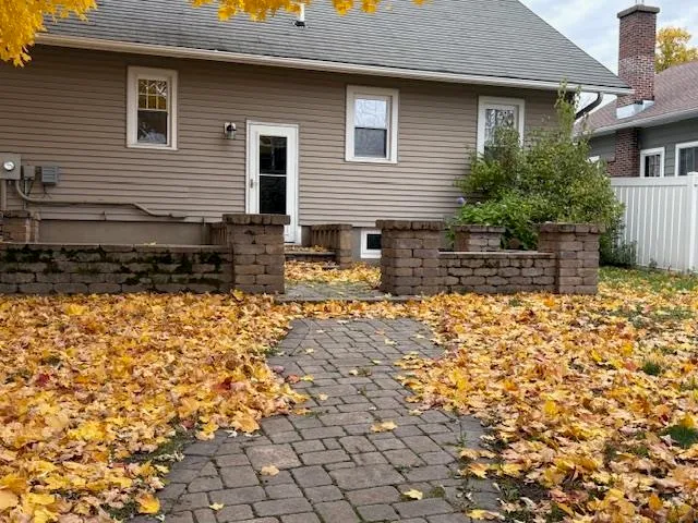 $274,900 | 610 South Michigan Street, Prairie du Chien, WI 53821