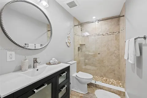 $599,000 | 711 North Riverside Drive, Unit 302, Pompano Beach, FL 33062