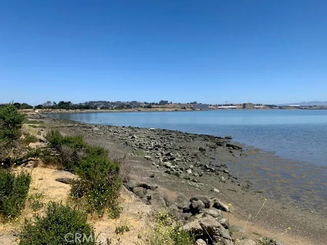 a view of outdoor space with mountain view