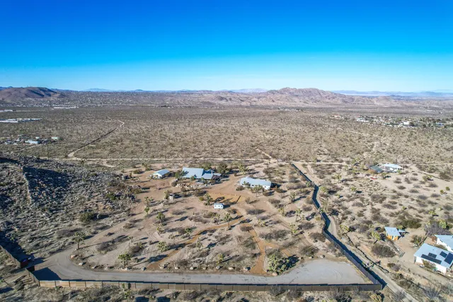 $1,950,000 | 59800 Onaga Trail, Joshua Tree, CA 92252