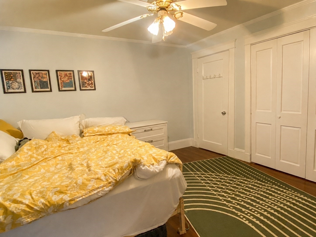 59 Rowe Street, Unit 2 Auburndale, MA 02466 - Photo 6 of 17