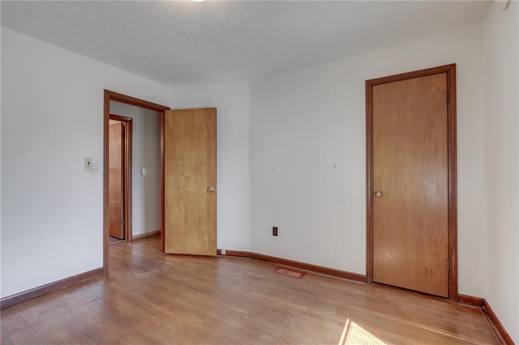 267 West County Line Road Greenwood, IN 46142 - Photo 11 of 21 Gallery Image 11