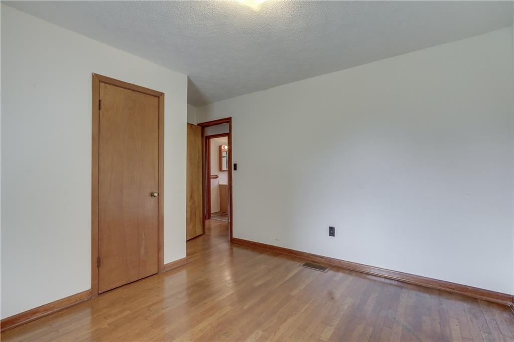 267 West County Line Road Greenwood, IN 46142 - Photo 13 of 21 Gallery Image 13