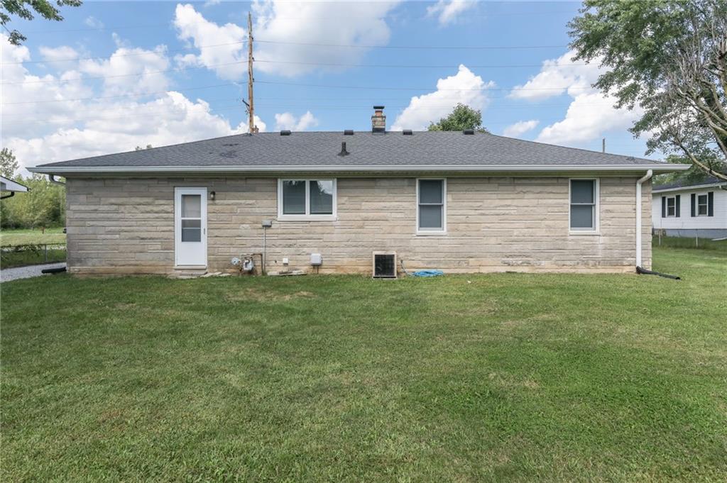 267 West County Line Road Greenwood, IN 46142 - Photo 17 of 21 Gallery Image 17
