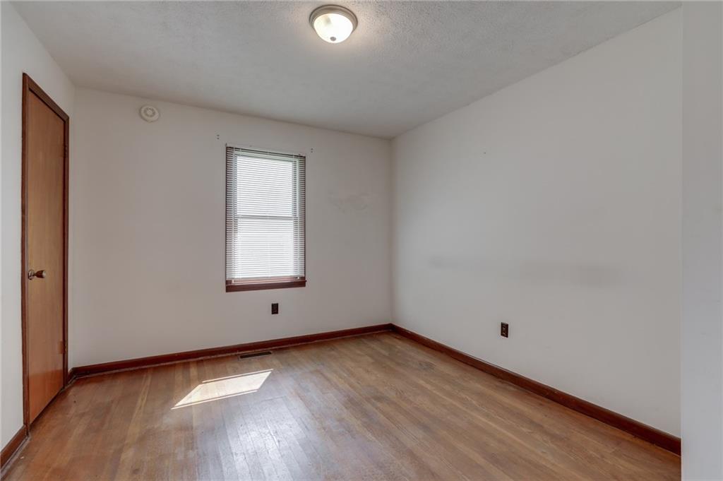 267 West County Line Road Greenwood, IN 46142 - Photo 10 of 21 Gallery Image 10