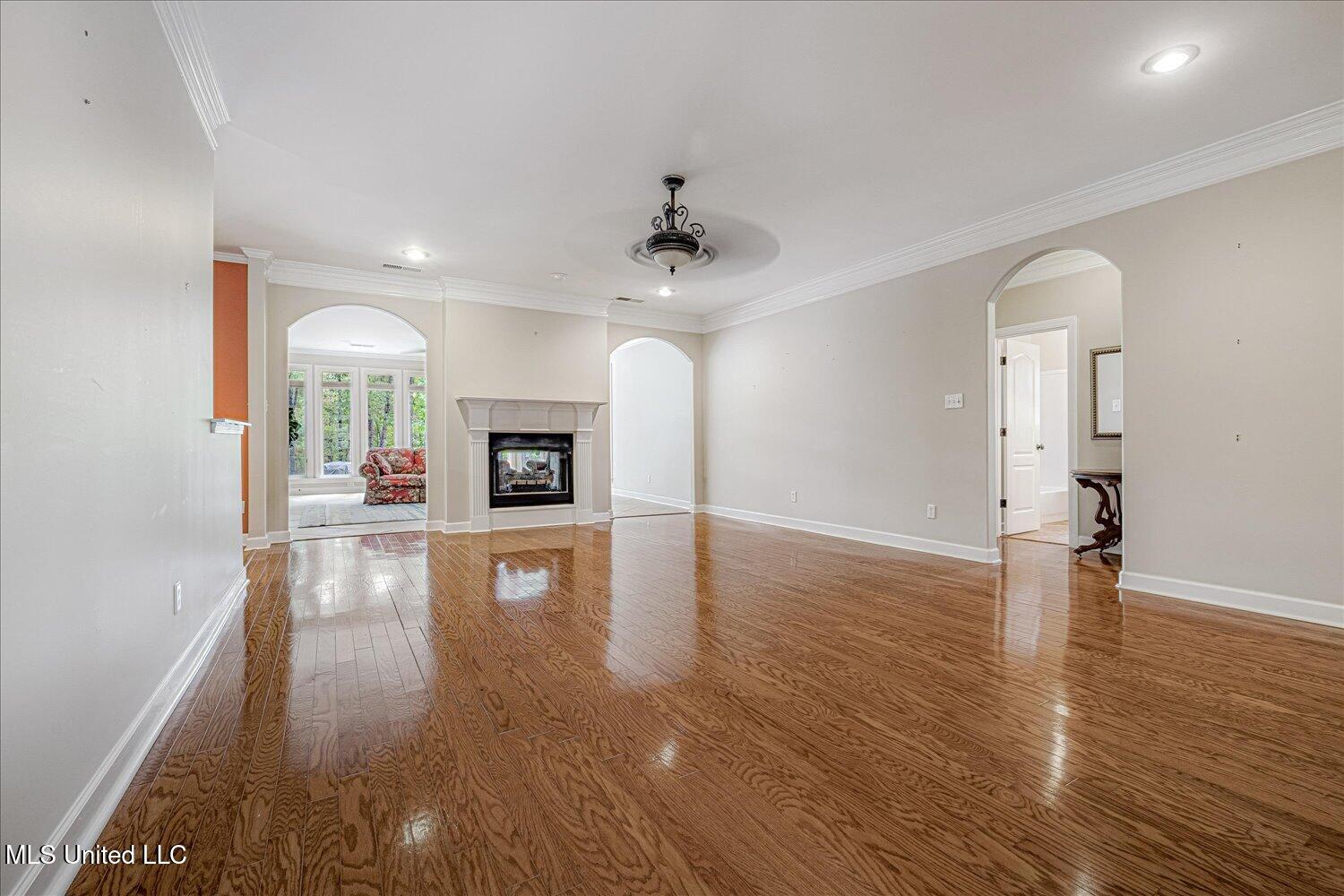 7189 Bethel Road Olive Branch, MS 38654 - Photo 11 of 44 Great Room