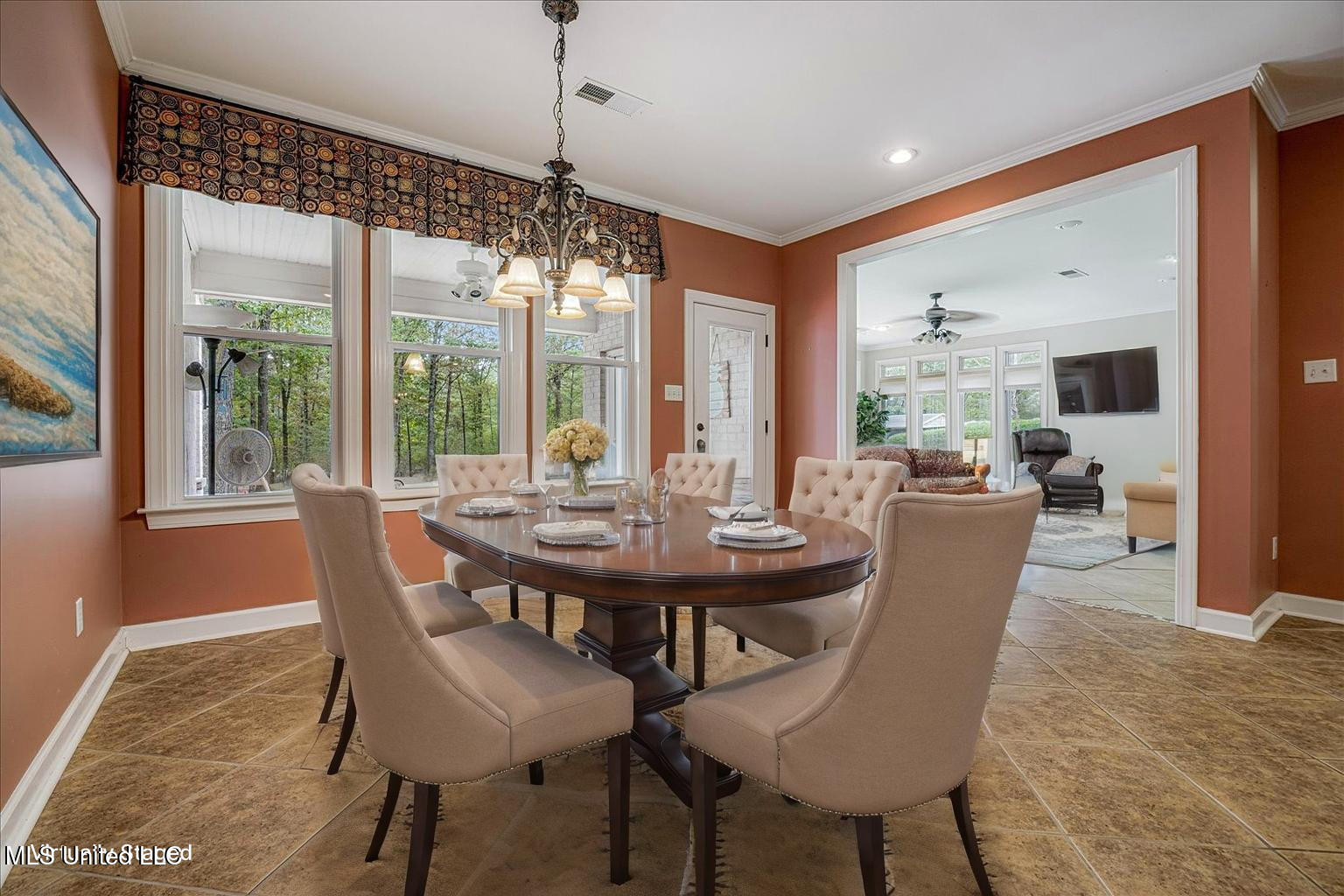 7189 Bethel Road Olive Branch, MS 38654 - Photo 20 of 44 Breakfast Table Area Virtually Staged