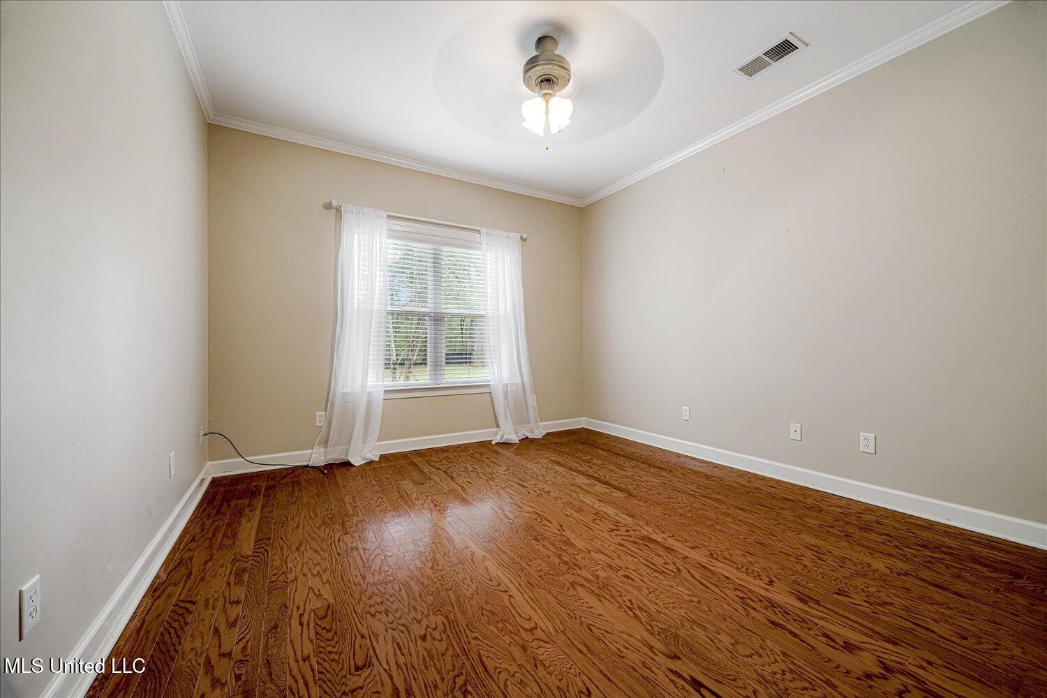 7189 Bethel Road Olive Branch, MS 38654 - Photo 27 of 44 Third Bedoom Down