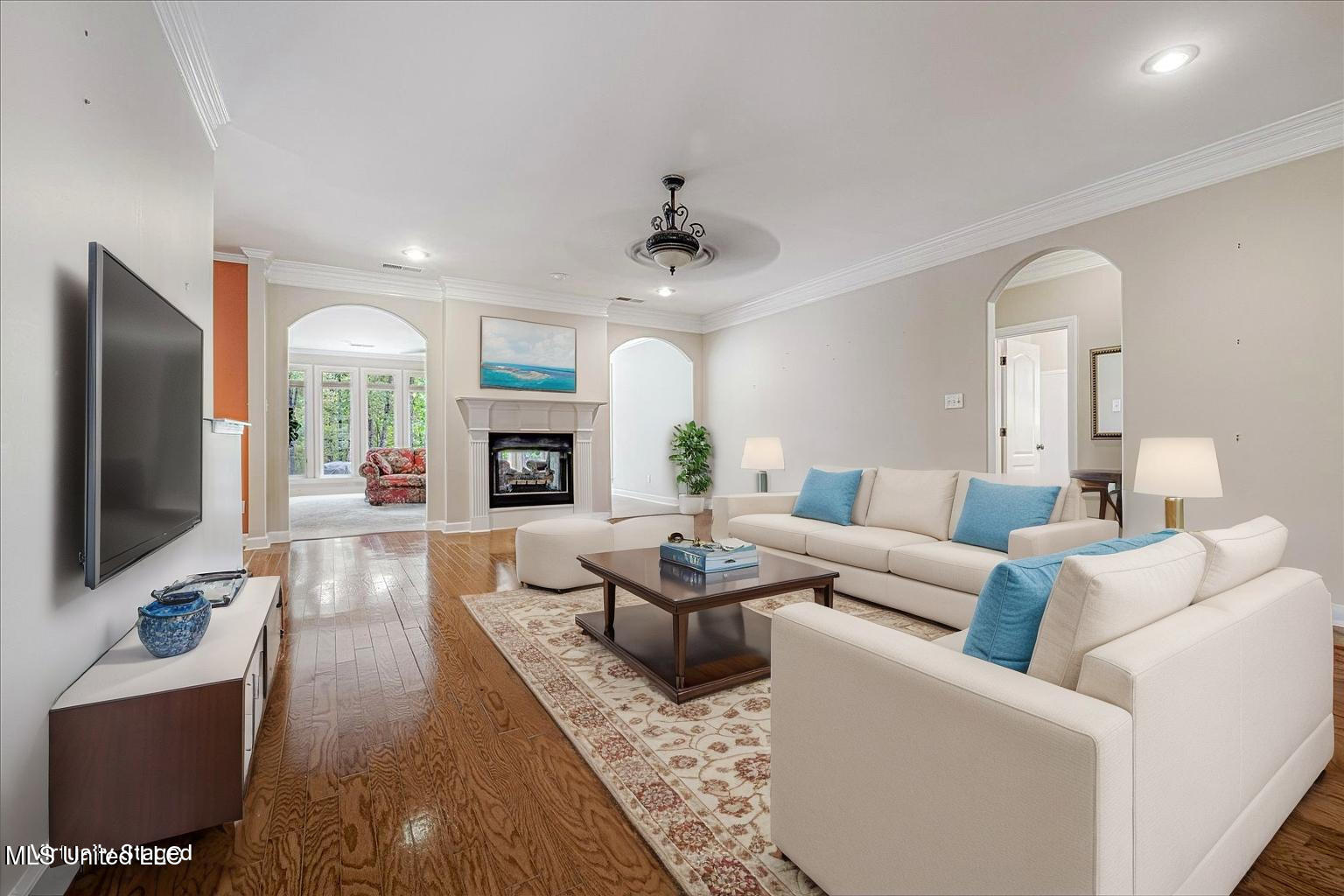 7189 Bethel Road Olive Branch, MS 38654 - Photo 10 of 44 Great Room Virtually Staged