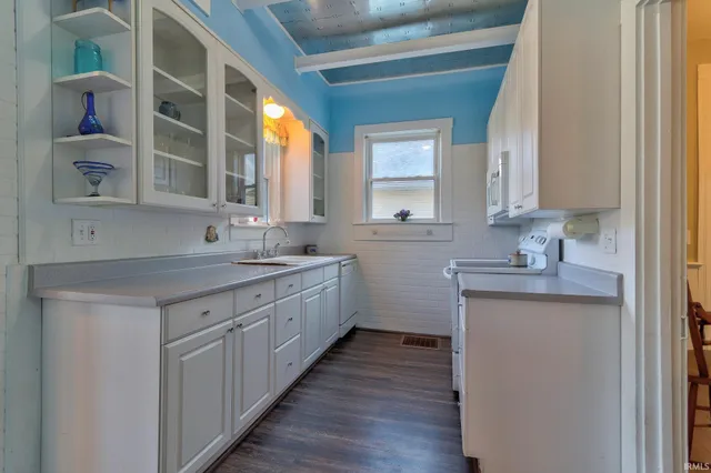 $179,900 | 626 Mulberry Street, Mount Vernon, IN 47620