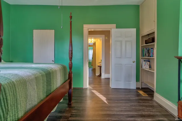 $179,900 | 626 Mulberry Street, Mount Vernon, IN 47620