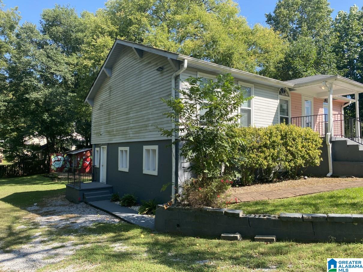 1635 Poole Street Leeds, AL 35094 - Photo 2 of 28