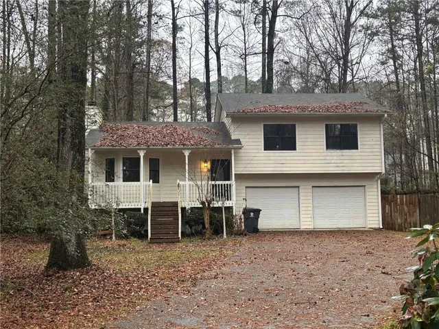 $1,499 | 66 Bakers Bridge Circle, Douglasville, GA 30134