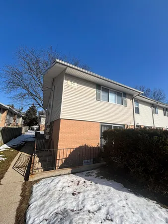 $1,025 | 3522 Kenbrooke Court, Kalamazoo, MI 49006