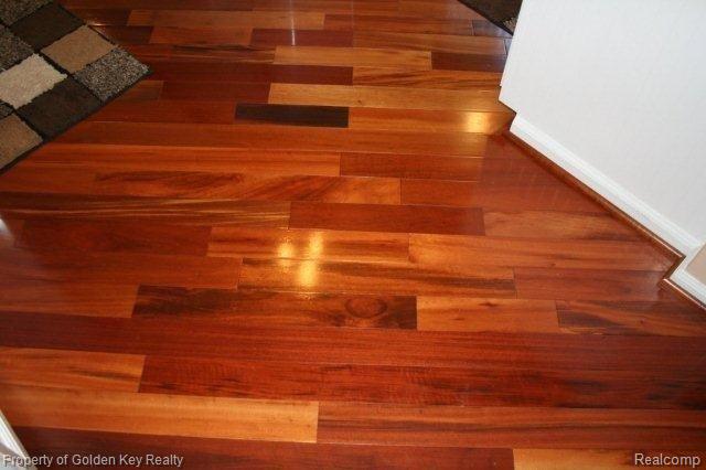 17115 Cross Winds Road Livonia, MI 48152 - Photo 9 of 24 Brazilian Tigerwood