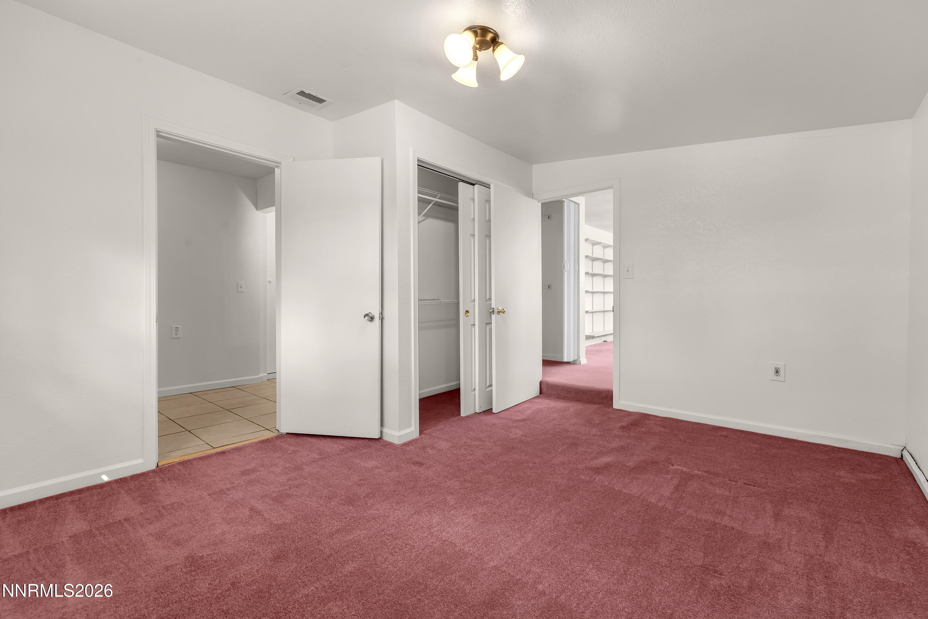 15470 Kivett Lane Reno, NV 89521 - Photo 20 of 39 Kivett15470-017