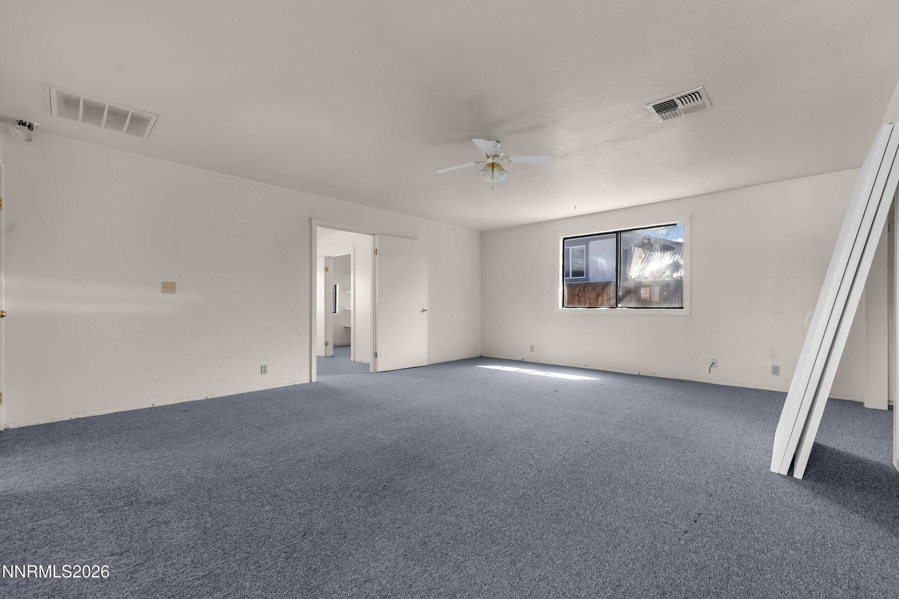 15470 Kivett Lane Reno, NV 89521 - Photo 30 of 39 Kivett15470-027