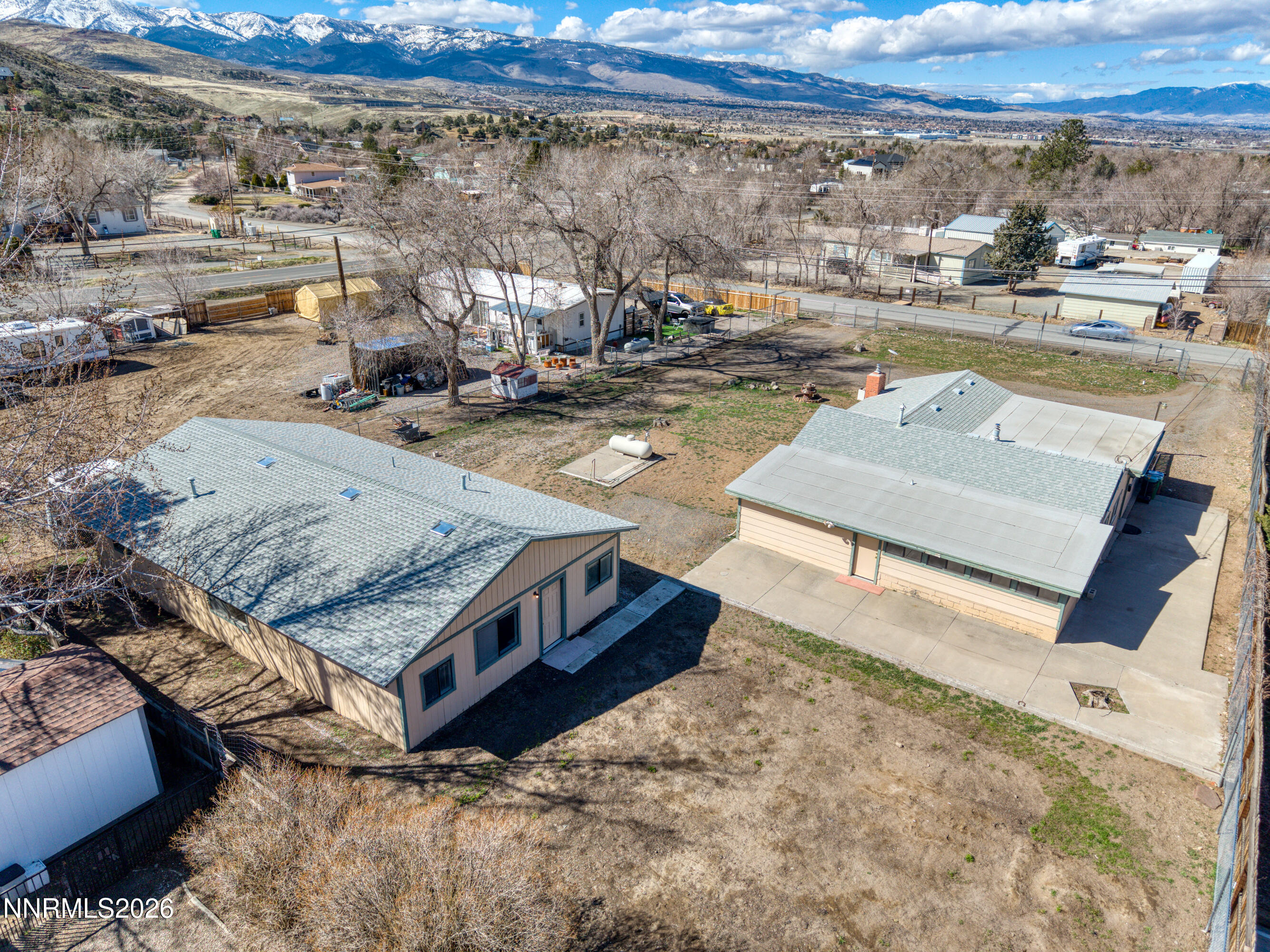 15470 Kivett Lane Reno, NV 89521 - Photo 5 of 39 Kivett15470-035