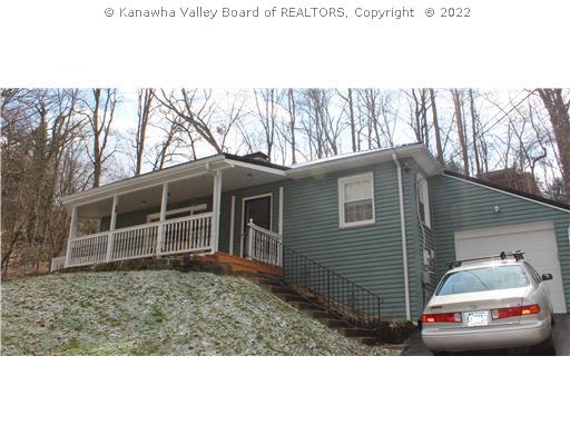 121 Hickory Road Charleston, WV 25314 - Photo 1 of 8 Exterior Front.