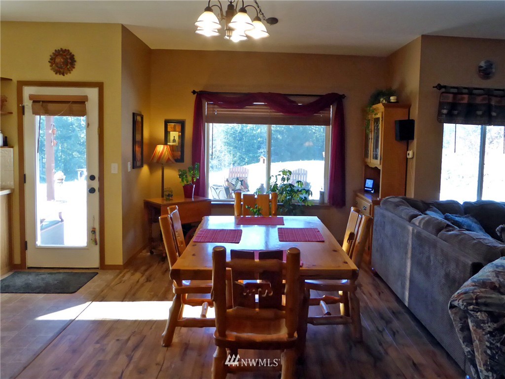 21341 Michigan Hill Road Southwest Rochester, WA 98579 - Photo 8 of 25 Gallery Image 8