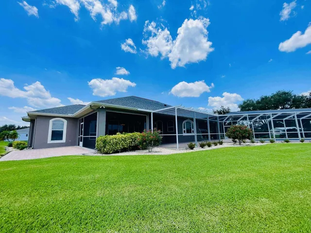 $460,000 | 1036 Greenway Terrace, Sebring, FL 33876